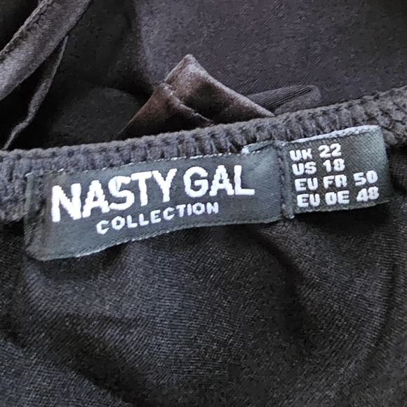 Nasty Gal Plus Size 18 Gathered Cowl Neck Mini Dress Sexy Romantic Seductive - Picture 11 of 12